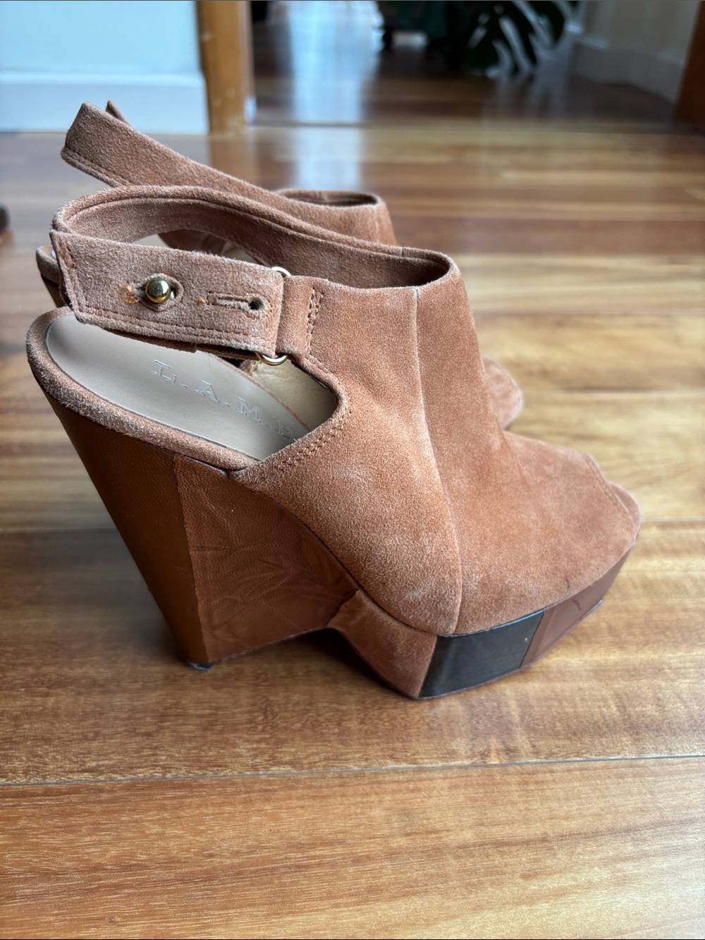 L.A.M.B suede platforms - Picture 3 of 12